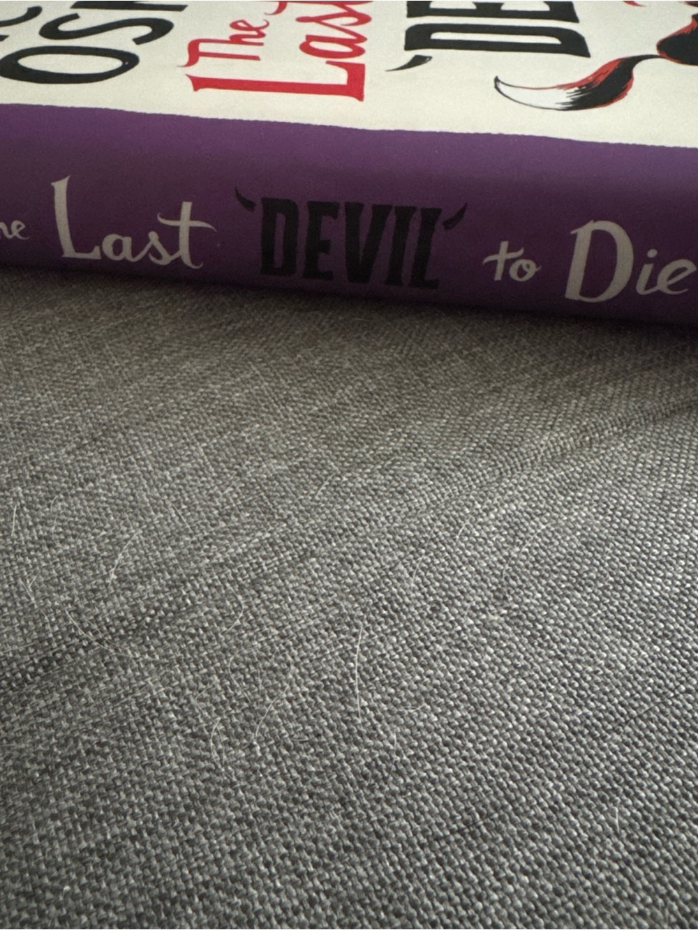 Richard Osman - The Last Devil to Die - Picture 5 of 5